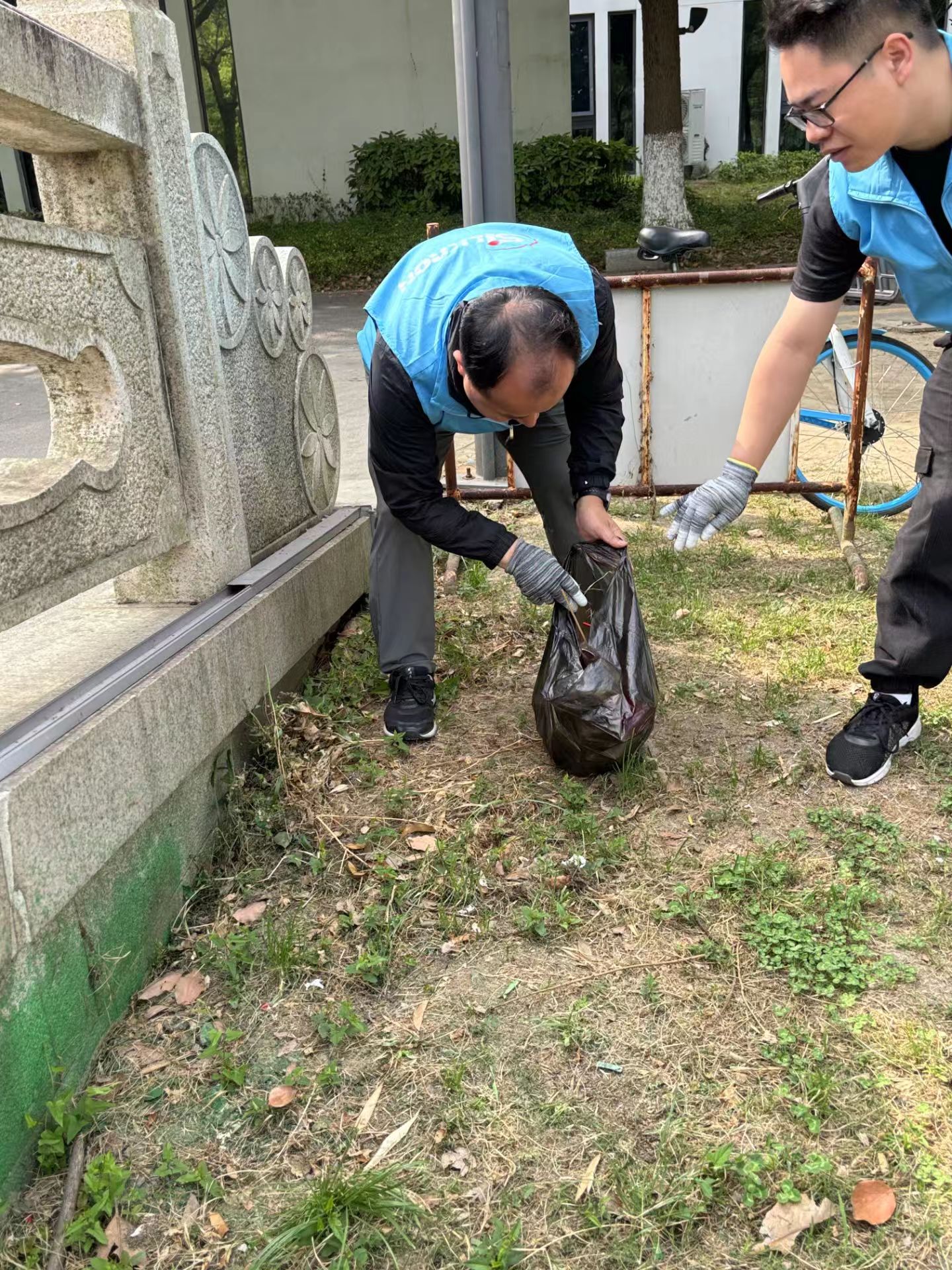 amjs澳金沙门(集团)有限公司